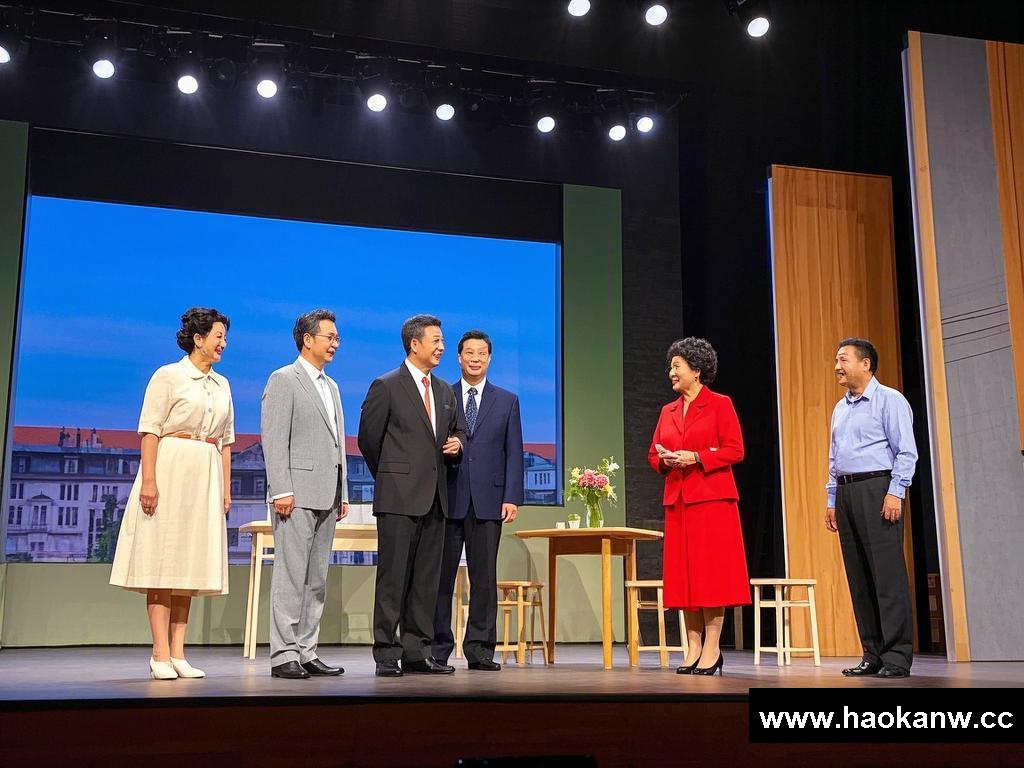 小品舞台背后的别样故事：从剧本到热度飙升